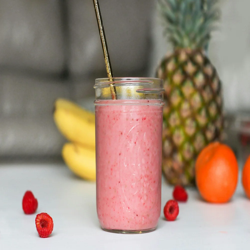 7 Health Benefits of Drinking Tropical Smoothies